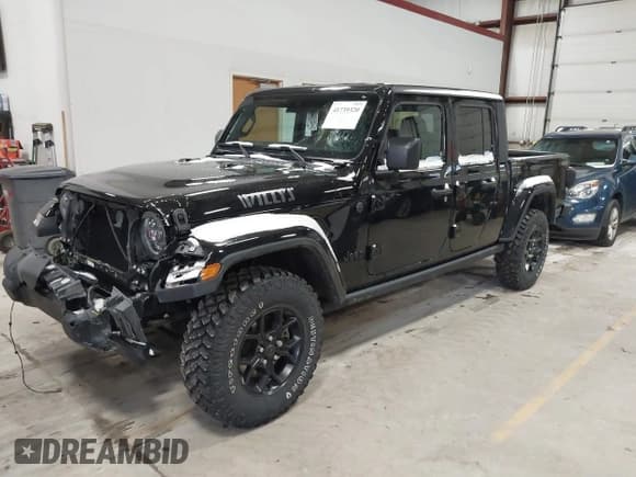 ✅ 2024 Jeep Gladiator Willys • VIN: 1C6HJTAG3RL117149 • Лот: 41739320. Опубликован ранее на IAAI с пробегом 6 073 миль. Бесплатный доступ к архиву аукционных продаж из США и подробный отчёт об истории автомобиля на DreamBid. Изображение 22.