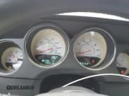 ✅ 2013 Dodge Challenger SXT Plus • VIN: 2C3CDYAG3DH511591 • Lot: 81991224. Wystawiony na Copart z przebiegiem 97 610 mil. Bezpłatny archiwum sprzedaży aukcyjnych z USA i szczegółowy raport historii pojazdu na DreamBid. Zdjęcie 9.