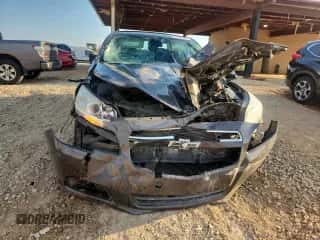 2013 Chevrolet Malibu Eco z VIN 1G11D5RR3DF120006, wystawiony jako Copart lot #80863015 z przebiegiem 239 849 mil mil oraz Szkoda całkowita • Salvage title. Historia ofert i sprzedaży dostępna na DreamBid. Obrazek 5.