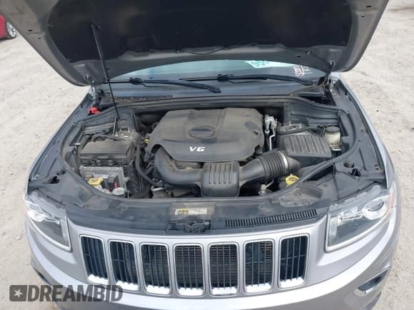 ✅ 2015 Jeep Grand Cherokee Laredo • VIN: 1C4RJFAG3FC639094 • Lot: 43428367. Listed on IAAI with 177,481 mi. Free auction sales archive from the USA and detailed vehicle history report at DreamBid. Image 10.