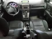 ✅ 2009 Mazda 5 Grand Touring • VIN: JM1CR293690347227 • Lot: 58384245. Wystawiony na Copart z przebiegiem 177 628 mil. Bezpłatny archiwum sprzedaży aukcyjnych z USA i szczegółowy raport historii pojazdu na DreamBid. Zdjęcie 8.