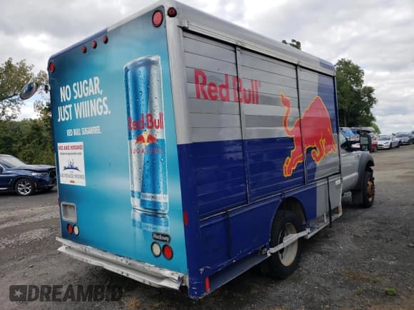 ✅ 2014 Ford F-550 XL • VIN: 1FDUF5GY4EEA61611 • Lot: 73705444. Wystawiony na Copart z przebiegiem 105 616 mil. Bezpłatny archiwum sprzedaży aukcyjnych z USA i szczegółowy raport historii pojazdu na DreamBid. Zdjęcie 3.