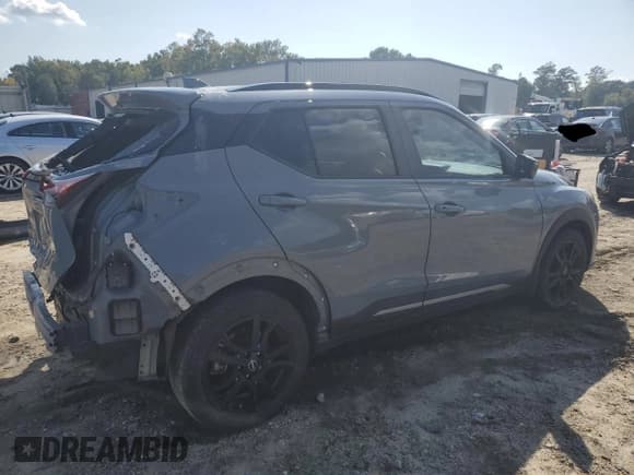 ✅ 2023 Nissan Kicks SR • VIN: 3N1CP5DV5PL491743 • Lot: 80470365. Listed on Copart with 73,271 mi. Free auction sales archive from the USA and detailed vehicle history report at DreamBid. Image 3.