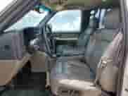 2001 Chevrolet Suburban LT with VIN 3GNGK26G91G239589, listed as a Copart auction lot 61990985 with 218,512 mi miles and Salvage title. Bid and sale history available at DreamBid. Image 7.