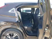 ✅ 2025 Mitsubishi Eclipse Cross SE • VIN: JA4ATWAA1SZ041798 • Lot: 43612777. Wystawiony na IAAI z przebiegiem 9 766 mil. Bezpłatny archiwum sprzedaży aukcyjnych z USA i szczegółowy raport historii pojazdu na DreamBid. Zdjęcie 8.