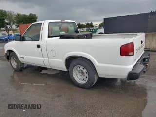 ✅ 2000 Chevrolet S-10 • VIN: 1GCCS1443YK181718 • Лот: 59185655. Опубликован ранее на Copart с пробегом 178 249 миль. Бесплатный доступ к архиву аукционных продаж из США и подробный отчёт об истории автомобиля на DreamBid. Изображение 2.