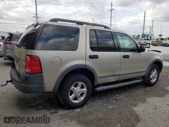 ✅ 2005 Ford Explorer XLS • VIN: 1FMZU62K65ZA66399 • Лот: 43986495. Опубликован ранее на Copart с пробегом 44 532 миль. Бесплатный доступ к архиву аукционных продаж из США и подробный отчёт об истории автомобиля на DreamBid. Изображение 3.