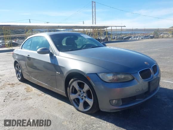 ✅ 2008 BMW 3 Series 328i • VIN: WBAWR33528P153651 • Lot: 43814551. Listed on IAAI with 165,796 mi. Free auction sales archive from the USA and detailed vehicle history report at DreamBid. Image 1.