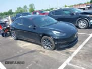 ✅ 2023 Tesla Model 3 • VIN: 5YJ3E1EA2PF437581 • Lot: 42365703. Wystawiony na IAAI z przebiegiem 96 772 mil. Bezpłatny archiwum sprzedaży aukcyjnych z USA i szczegółowy raport historii pojazdu na DreamBid. Zdjęcie 13.