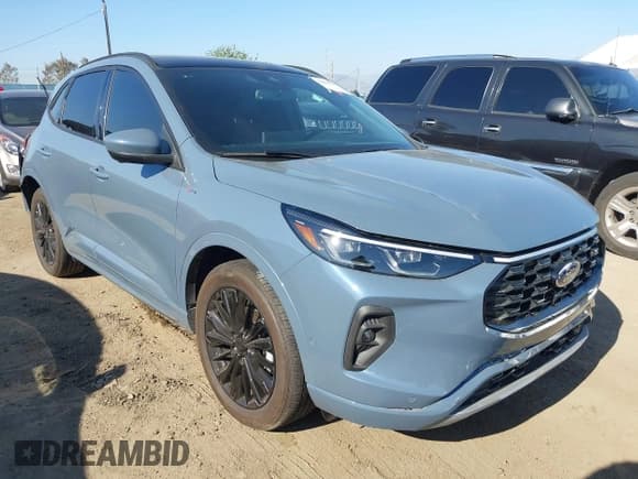 ✅ 2024 Ford Escape ST-Line Elite • VIN: 1FMCU9PZ8RUB13853 • Лот: 42004327. Опубликован ранее на IAAI с пробегом Не указан. Бесплатный доступ к архиву аукционных продаж из США и подробный отчёт об истории автомобиля на DreamBid. Изображение 1.