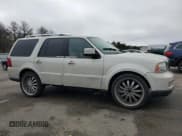 ✅ 2006 Lincoln Navigator Luxury • VIN: 5LMFU28536LJ00216 • Lot: 53209434. Wystawiony na Copart z przebiegiem 150 705 mil. Bezpłatny archiwum sprzedaży aukcyjnych z USA i szczegółowy raport historii pojazdu na DreamBid. Zdjęcie 4.