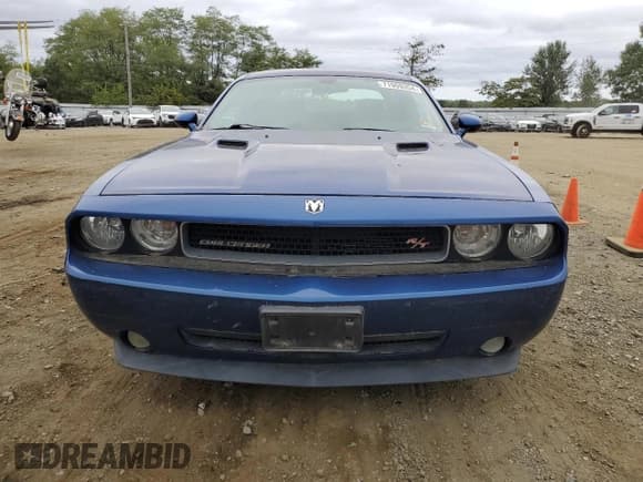 ✅ 2009 Dodge Challenger R/T • VIN: 2B3LJ54T59H593117 • Lot: 71909354. Wystawiony na Copart z przebiegiem 151 081 mil. Bezpłatny archiwum sprzedaży aukcyjnych z USA i szczegółowy raport historii pojazdu na DreamBid. Zdjęcie 5.