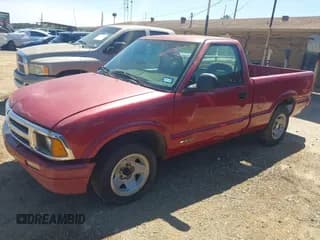 ✅ 1996 Chevrolet S-10 • VIN: 1GCCS1444T8139841 • Лот: 42047800. Опубликован ранее на IAAI с пробегом 325 164 миль. Бесплатный доступ к архиву аукционных продаж из США и подробный отчёт об истории автомобиля на DreamBid. Изображение 2.
