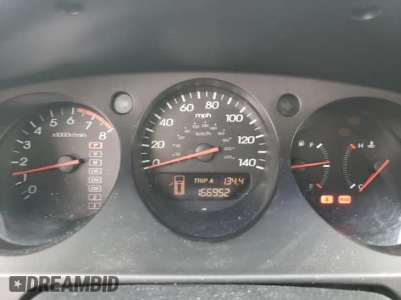 ✅ 2001 Acura MDX • VIN: 2HNYD18221H521876 • Lot: 45476195. Wystawiony na Copart z przebiegiem 166 952 mil. Bezpłatny archiwum sprzedaży aukcyjnych z USA i szczegółowy raport historii pojazdu na DreamBid. Zdjęcie 9.