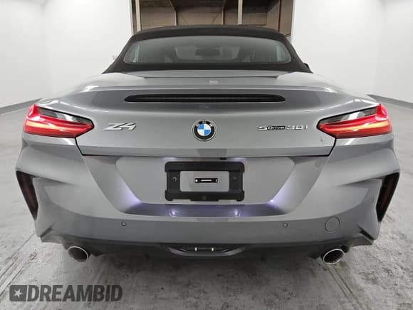 ✅ 2025 BMW Z4 sDrive30i • VIN: WBAHF3C04SWY38818 • Lot: 80796834. Listed on Copart with 3,281 mi. Free auction sales archive from the USA and detailed vehicle history report at DreamBid. Image 6.