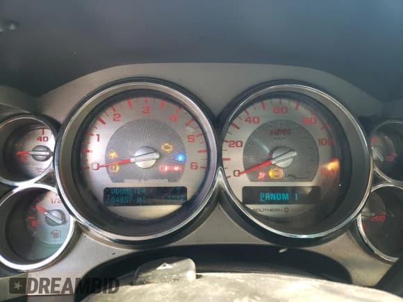 ✅ 2012 Chevrolet Silverado 2500HD LT • VIN: 1GC1KXC82CF214367 • Lot: 87129994. Wystawiony na Copart z przebiegiem 184 857 mil. Bezpłatny archiwum sprzedaży aukcyjnych z USA i szczegółowy raport historii pojazdu na DreamBid. Zdjęcie 9.