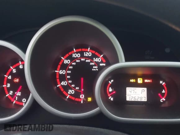 ✅ 2009 Pontiac Vibe 1SB • VIN: 5Y2SP67099Z435279 • Lot: 43759521. Wystawiony na IAAI z przebiegiem 126 287 mil. Bezpłatny archiwum sprzedaży aukcyjnych z USA i szczegółowy raport historii pojazdu na DreamBid. Zdjęcie 7.