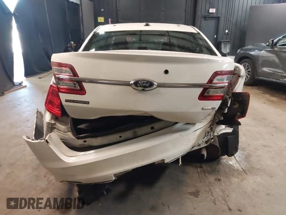 ✅ 2016 Ford Police Interceptor • VIN: 1FAHP2MK0GG127120 • Lot: 42539479. Listed on IAAI with 194,588 mi. Free auction sales archive from the USA and detailed vehicle history report at DreamBid. Image 6.