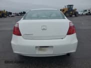 ✅ 2008 Honda Accord EX • VIN: 1HGCS12798A023937 • Лот: 90118895. Опубликован ранее на Copart с пробегом 105 050 миль. Бесплатный доступ к архиву аукционных продаж из США и подробный отчёт об истории автомобиля на DreamBid. Изображение 6.