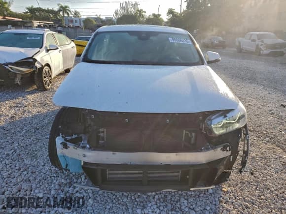 ✅ 2023 BMW X2 sDrive28i • VIN: WBXYH9C04P5V31617 • Lot: 95506435. Listed on Copart with 27,813 mi. Free auction sales archive from the USA and detailed vehicle history report at DreamBid. Image 5.