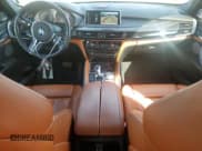 ✅ 2019 BMW X6 M • VIN: 5YMKW8C51K0Y75093 • Lot: 72228564. Wystawiony na Copart z przebiegiem 41 247 mil. Bezpłatny archiwum sprzedaży aukcyjnych z USA i szczegółowy raport historii pojazdu na DreamBid. Zdjęcie 8.