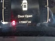 ✅ 2014 Jeep Cherokee Latitude • VIN: 1C4PJMCB5EW185733 • Lot: 43488553. Wystawiony na IAAI z przebiegiem 173 867 mil. Bezpłatny archiwum sprzedaży aukcyjnych z USA i szczegółowy raport historii pojazdu na DreamBid. Zdjęcie 12.