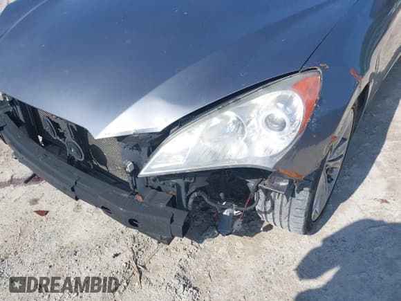 ✅ 2012 Hyundai Genesis Coupe 2.0T • VIN: KMHHT6KDXCU071745 • Lot: 42833359. Wystawiony na IAAI z przebiegiem 108 271 mil. Bezpłatny archiwum sprzedaży aukcyjnych z USA i szczegółowy raport historii pojazdu na DreamBid. Zdjęcie 14.