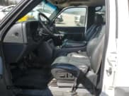 ✅ 2002 Chevrolet Avalanche • VIN: 3GNEC13T32G225379 • Lot: 82125255. Wystawiony na Copart z przebiegiem 282 097 mil. Bezpłatny archiwum sprzedaży aukcyjnych z USA i szczegółowy raport historii pojazdu na DreamBid. Zdjęcie 7.