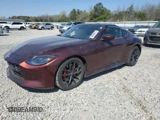 ✅ 2024 Nissan Z Performance • VIN: JN1BZ4BH3RM360302 • Лот: 50648515. Опубликован ранее на Copart с пробегом 17 627 миль. Бесплатный доступ к архиву аукционных продаж из США и подробный отчёт об истории автомобиля на DreamBid. Изображение 1.
