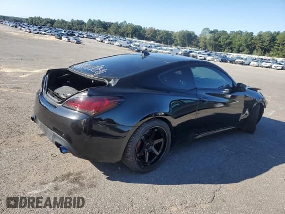 ✅ 2012 Hyundai Genesis Coupe R-Spec • VIN: KMHHU6KH2CU075191 • Lot: 87254365. Wystawiony na Copart z przebiegiem Nie podano. Bezpłatny archiwum sprzedaży aukcyjnych z USA i szczegółowy raport historii pojazdu na DreamBid. Zdjęcie 3.