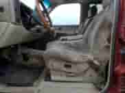 ✅ 2001 Chevrolet Suburban • VIN: 1GNEC16T81J295081 • Лот: 87960035. Опубликован ранее на Copart с пробегом 214 846 миль. Бесплатный доступ к архиву аукционных продаж из США и подробный отчёт об истории автомобиля на DreamBid. Изображение 7.