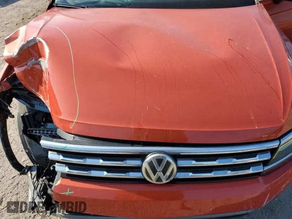 ✅ 2018 Volkswagen Tiguan SEL Premium • VIN: 3VV5B7AX1JM093373 • Lot: 80555265. Listed on Copart with 122,757 mi. Free auction sales archive from the USA and detailed vehicle history report at DreamBid. Image 12.