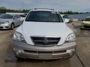 ✅ 2004 Kia Sorento LX • VIN: KNDJC733345245104 • Лот: 54060635. Опубликован ранее на Copart с пробегом 172 718 миль. Бесплатный доступ к архиву аукционных продаж из США и подробный отчёт об истории автомобиля на DreamBid. Изображение 5.