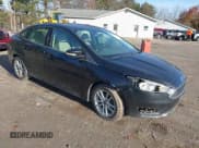 ✅ 2015 Ford Focus SE • VIN: 1FADP3F23FL226733 • Lot: 43727932. Wystawiony na IAAI z przebiegiem 166 457 mil. Bezpłatny archiwum sprzedaży aukcyjnych z USA i szczegółowy raport historii pojazdu na DreamBid. Zdjęcie 1.