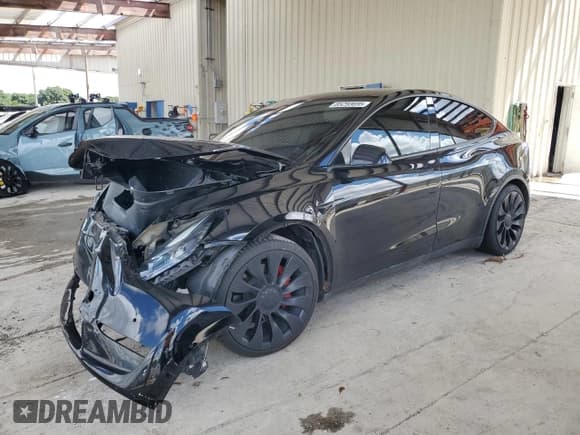 ✅ 2022 Tesla Model Y Performance • VIN: 7SAYGDEF0NF572118 • Lot: 85293695. Listed on Copart with 56,862 mi. Free auction sales archive from the USA and detailed vehicle history report at DreamBid. Image 1.