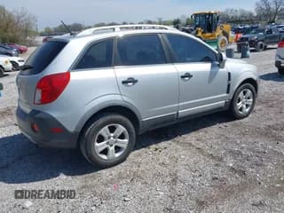 ✅ 2014 Chevrolet Captiva Sport LS • VIN: 3GNAL2EK9ES542755 • Lot: 41927805. Wystawiony na IAAI z przebiegiem 126 551 mil. Bezpłatny archiwum sprzedaży aukcyjnych z USA i szczegółowy raport historii pojazdu na DreamBid. Zdjęcie 4.
