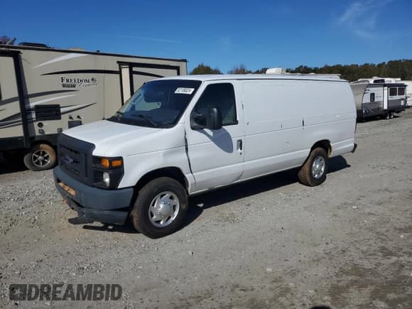 ✅ 2014 Ford Econoline Cargo Commercial • VIN: 1FTNS2EW6EDA15997 • Lot: 82108024. Listed on Copart with 146,982 mi. Free auction sales archive from the USA and detailed vehicle history report at DreamBid. Image 1.