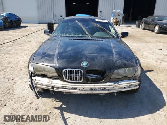 2000 BMW 3 Series 323Ci z VIN WBABM334XYJN62925, wystawiony jako Copart lot #57619495 z przebiegiem 139 843 mil mil oraz Szkoda całkowita • Salvage title. Historia ofert i sprzedaży dostępna na DreamBid. Obrazek 5.
