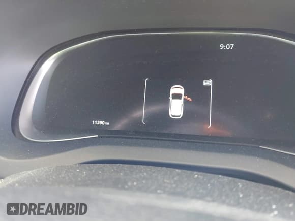 ✅ 2024 Toyota Venza LE • VIN: JTEAAAAH5RJ174676 • Lot: 41655469. Listed on IAAI with 11,390 mi. Free auction sales archive from the USA and detailed vehicle history report at DreamBid. Image 7.