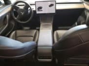 ✅ 2023 Tesla Model 3 • VIN: 5YJ3E1EA8PF446835 • Lot: 53345355. Wystawiony na Copart z przebiegiem 57 372 mil. Bezpłatny archiwum sprzedaży aukcyjnych z USA i szczegółowy raport historii pojazdu na DreamBid. Zdjęcie 8.