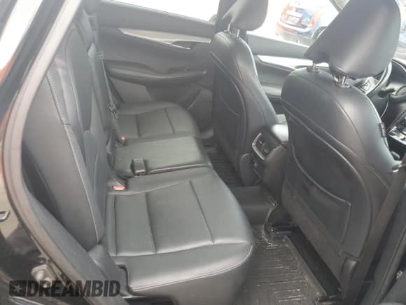 ✅ 2019 Infiniti QX50 Essential • VIN: 3PCAJ5M12KF138046 • Lot: 64442165. Wystawiony na Copart z przebiegiem 82 578 mil. Bezpłatny archiwum sprzedaży aukcyjnych z USA i szczegółowy raport historii pojazdu na DreamBid. Zdjęcie 11.