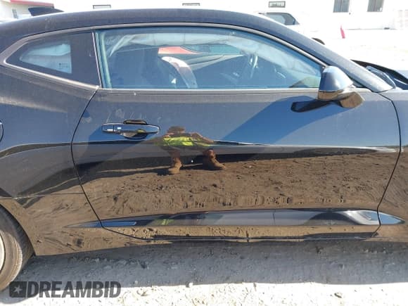 ✅ 2023 Chevrolet Camaro LT1 • VIN: 1G1FF1R72P0161127 • Лот: 42044805. Опубликован ранее на IAAI с пробегом 12 051 миль. Бесплатный доступ к архиву аукционных продаж из США и подробный отчёт об истории автомобиля на DreamBid. Изображение 12.