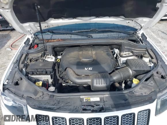 ✅ 2015 Jeep Grand Cherokee Laredo • VIN: 1C4RJEAG5FC901207 • Lot: 42972625. Listed on IAAI with 109,804 mi. Free auction sales archive from the USA and detailed vehicle history report at DreamBid. Image 10.