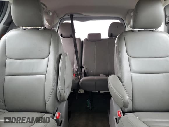 ✅ 2015 Toyota Sienna L • VIN: 5TDZK3DC4FS640435 • Lot: 81189885. Listed on Copart with Not provided. Free auction sales archive from the USA and detailed vehicle history report at DreamBid. Image 10.