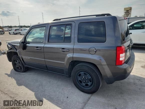 ✅ 2017 Jeep Patriot Sport • VIN: 1C4NJPBB9HD172848 • Lot: 81041065. Wystawiony na Copart z przebiegiem 41 623 mil. Bezpłatny archiwum sprzedaży aukcyjnych z USA i szczegółowy raport historii pojazdu na DreamBid. Zdjęcie 2.