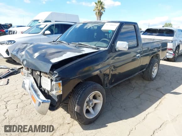 ✅ 1997 Nissan Frontier XE • VIN: 1N6SD11S7VC399785 • Лот: 43750089. Опубликован ранее на IAAI с пробегом 292 918 миль. Бесплатный доступ к архиву аукционных продаж из США и подробный отчёт об истории автомобиля на DreamBid. Изображение 2.