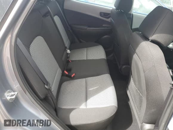 ✅ 2019 Hyundai Kona SE • VIN: KM8K12AA2KU207408 • Лот: 75700534. Опубликован ранее на Copart с пробегом 26 212 миль. Бесплатный доступ к архиву аукционных продаж из США и подробный отчёт об истории автомобиля на DreamBid. Изображение 11.