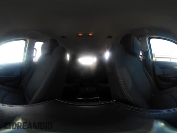 ✅ 2014 Chevrolet Traverse LT • VIN: 1GNKRHKD7EJ169048 • Lot: 42332958. Listed on IAAI with 184,819 mi. Free auction sales archive from the USA and detailed vehicle history report at DreamBid. Image 19.