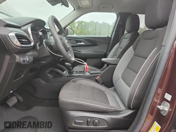 ✅ 2023 Chevrolet TrailBlazer LT • VIN: KL79MPS24PB034635 • Лот: 89524065. Опубликован ранее на Copart с пробегом 59 449 миль. Бесплатный доступ к архиву аукционных продаж из США и подробный отчёт об истории автомобиля на DreamBid. Изображение 7.