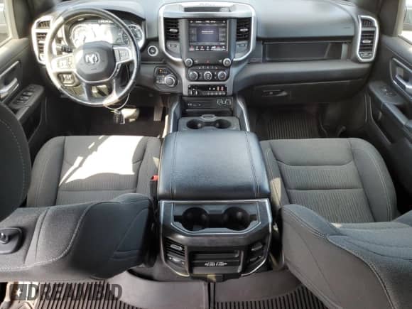 2019 Ram 1500 Big Horn z VIN 1C6SRFFT4KN570616, wystawiony jako Copart lot #84862805 z przebiegiem 74 932 mil mil oraz Szkoda całkowita • Salvage title. Historia ofert i sprzedaży dostępna na DreamBid. Obrazek 8.